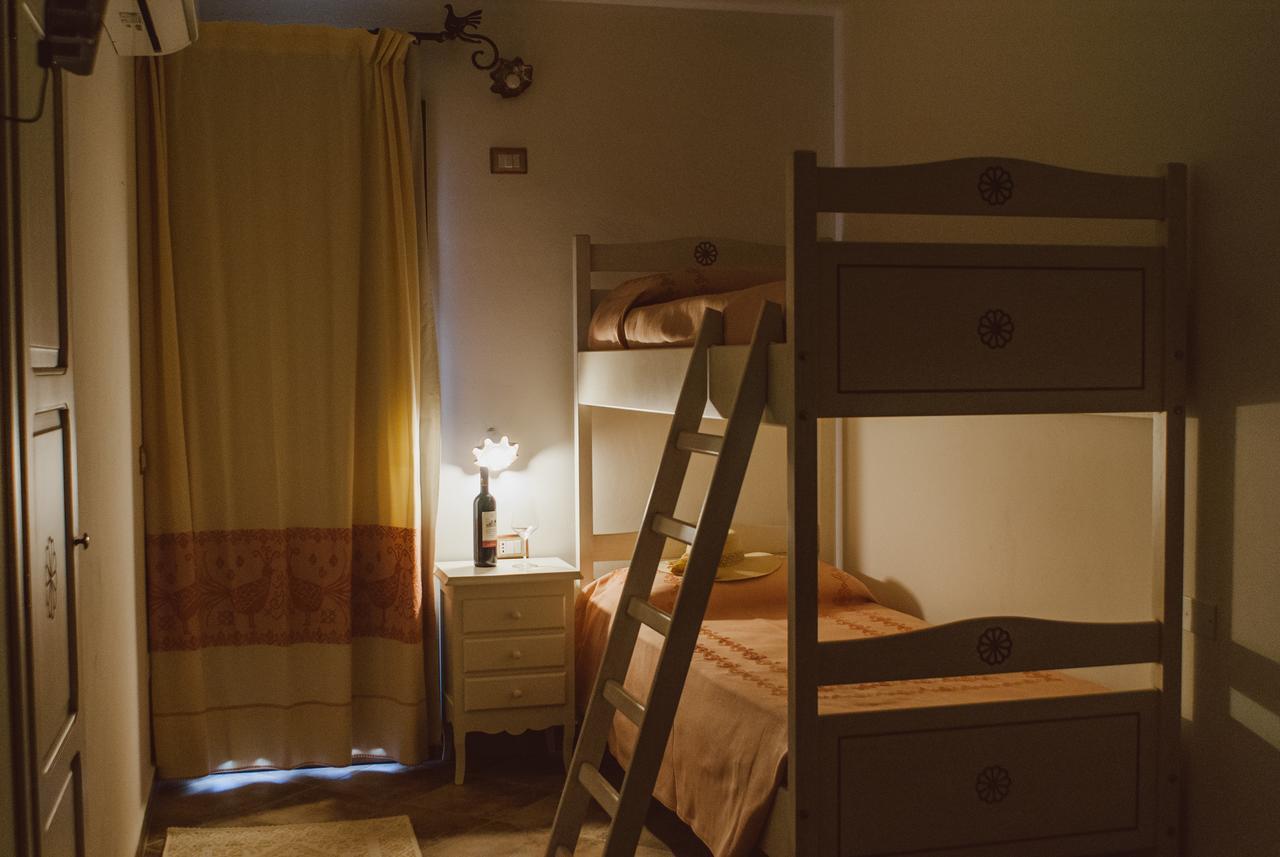 Hotel Barbagia Dorgali Zewnętrze zdjęcie